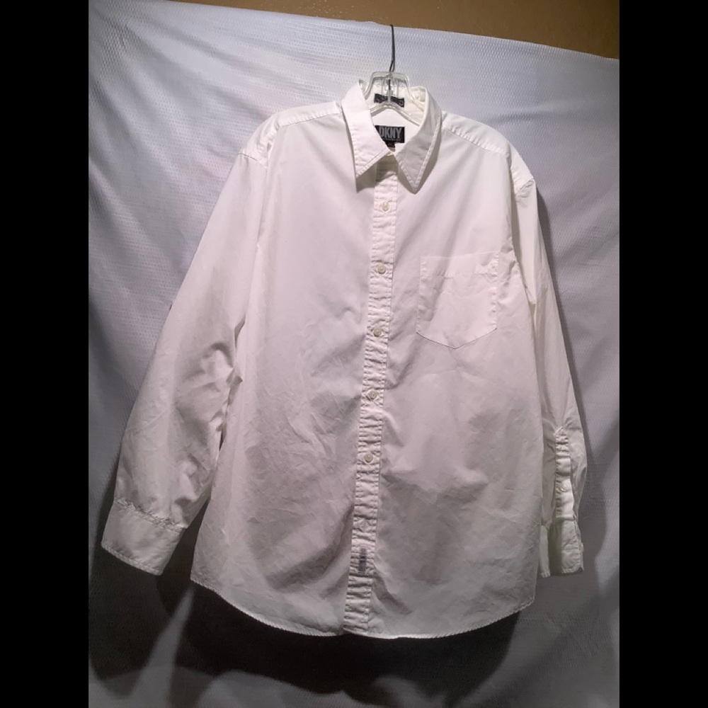 DKNY, Size 16 32/33, white, good condition